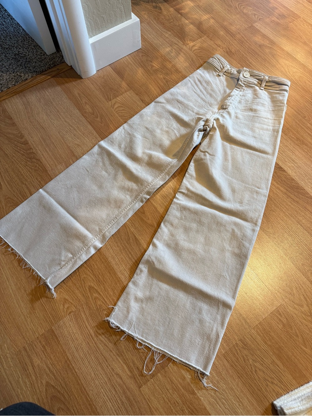 Zara Marine Straight Raw Hem Wide Leg Cream Jeans